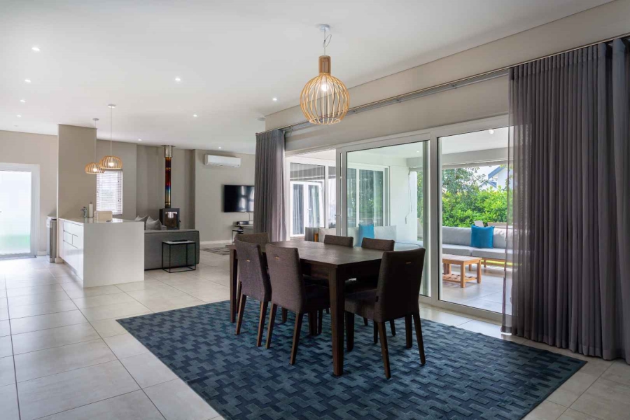 To Let 5 Bedroom Property for Rent in Val De Vie Estate Western Cape